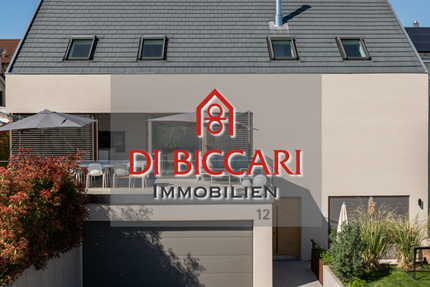 Haus zum Kaufen in Schwieberdingen 1.950.000 € 296 m² 9 zimmer