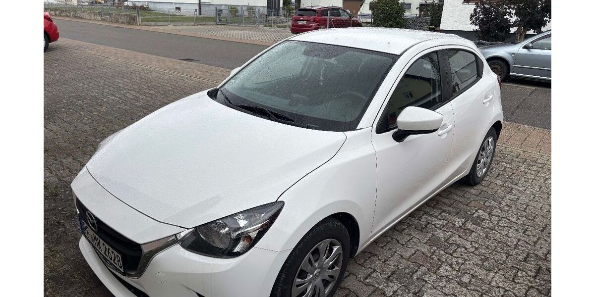 Mazda 2 56.000 km 8.800 &euro; Tiefenbronn 75233