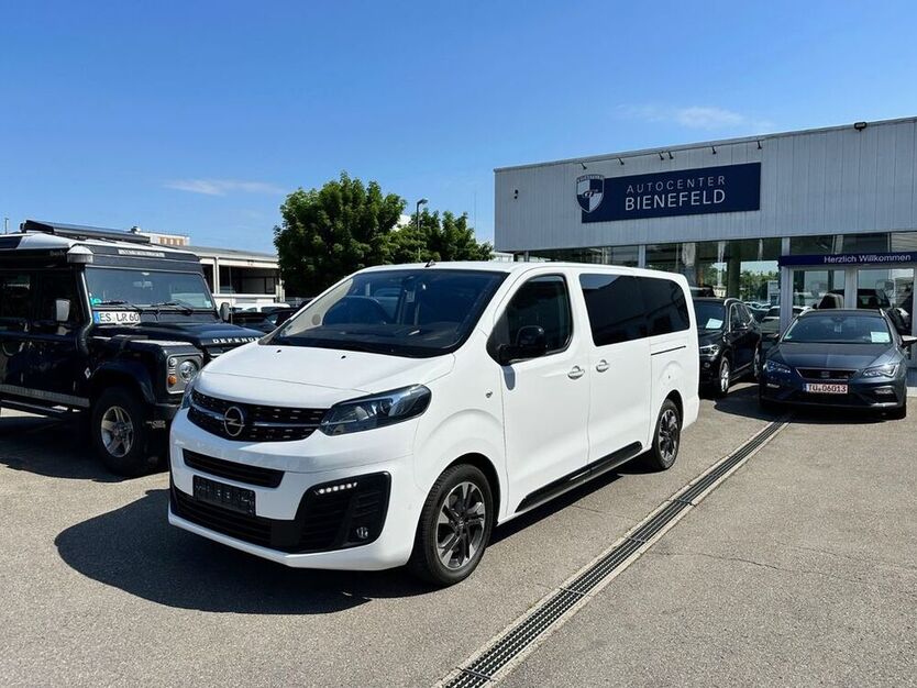 Zafira Life