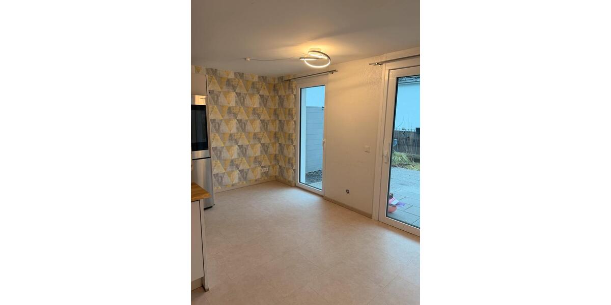 Erdgeschoßwohnung Waiblingen Bittenfeld - 4 Zimmer, 108 m&sup2;, 549.000&euro; | Angebot:24780496
