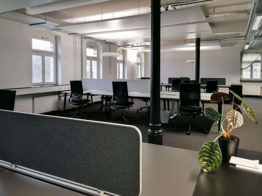 Büro in Ludwigsburg 1.450 € 24 m²
