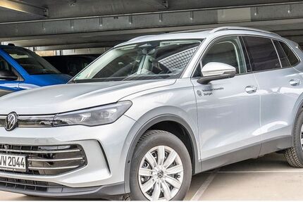 VW Tiguan 9.990 km 46.490 &euro; Stuttgart-Wangen 70188