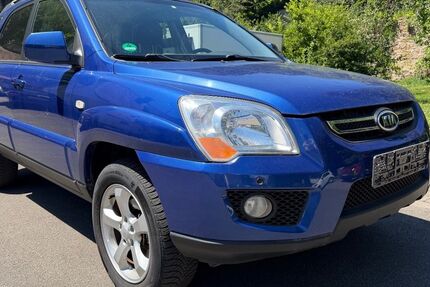 Kia Sportage 144.000 km 2.980 &euro; Tübingen 72074