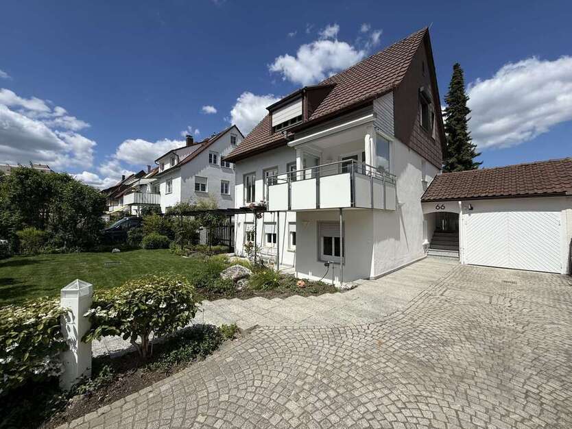 Haus zum Mieten in Stuttgart 5.600 € 270 m²