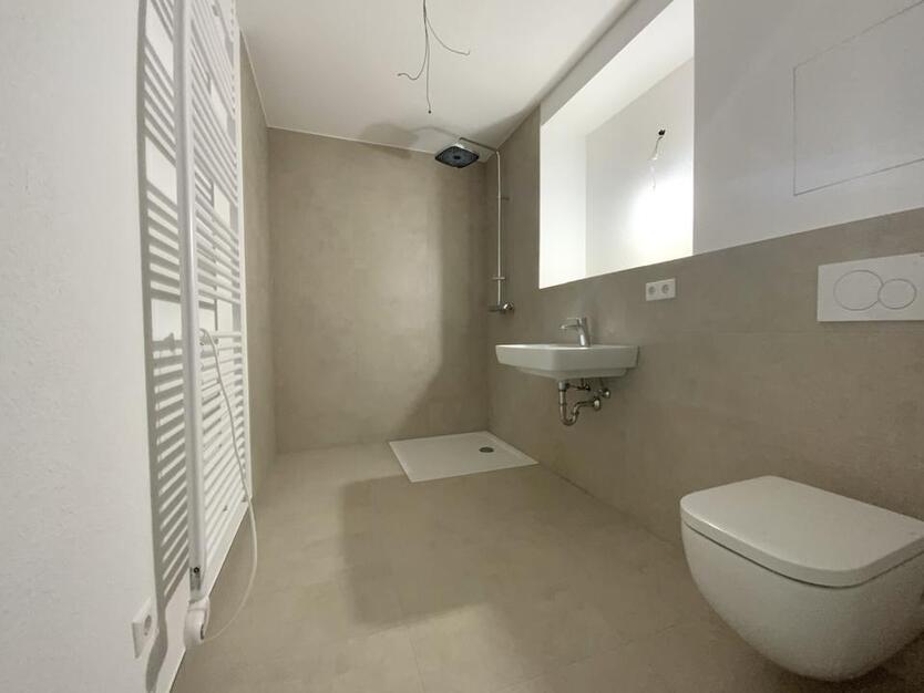 Neubau-Highlight: 3-Zimmer-Wohnung mit EBK und Balkon in Südausrichtung zimmer