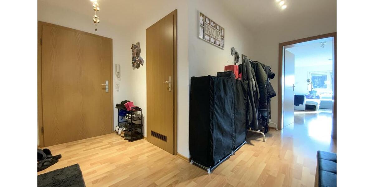 Lichtdurchflutete 3-Zimmerwohnung mit EBK und Süd-West Balkon in Freiberg am Neckar 3 zimmer