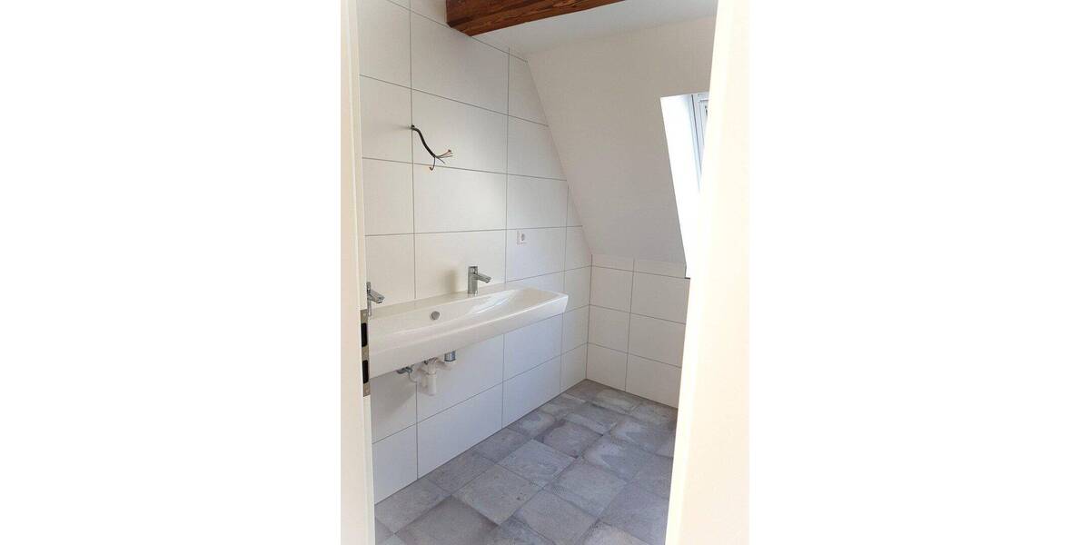 Einfamilienhaus Waiblingen Beinstein - 4 Zimmer, 115 m&sup2;, 1.680&euro; | Angebot:26306512