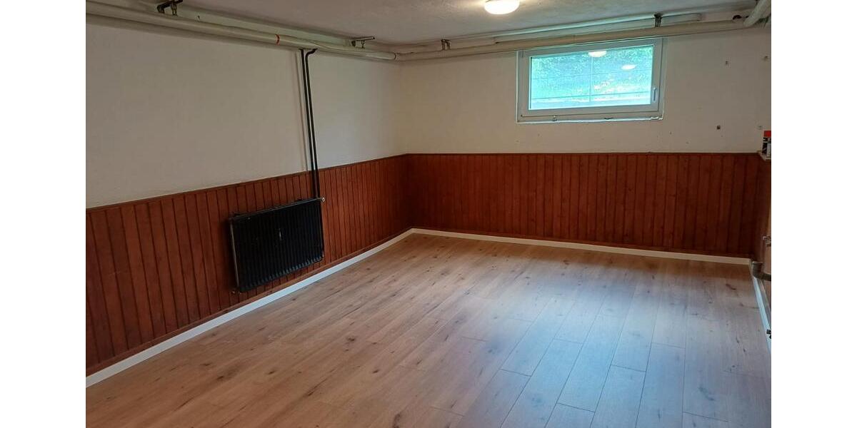 Mehrfamilienhaus, Wohnhaus Hildrizhausen - 12 Zimmer, 230 m&sup2;, 885.000&euro; | Angebot:26803130