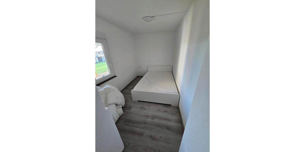 Terrassenwohnung Ludwigsburg Eglosheim - 3 Zimmer, 75 m&sup2;, 1.450&euro; | Angebot:26310122