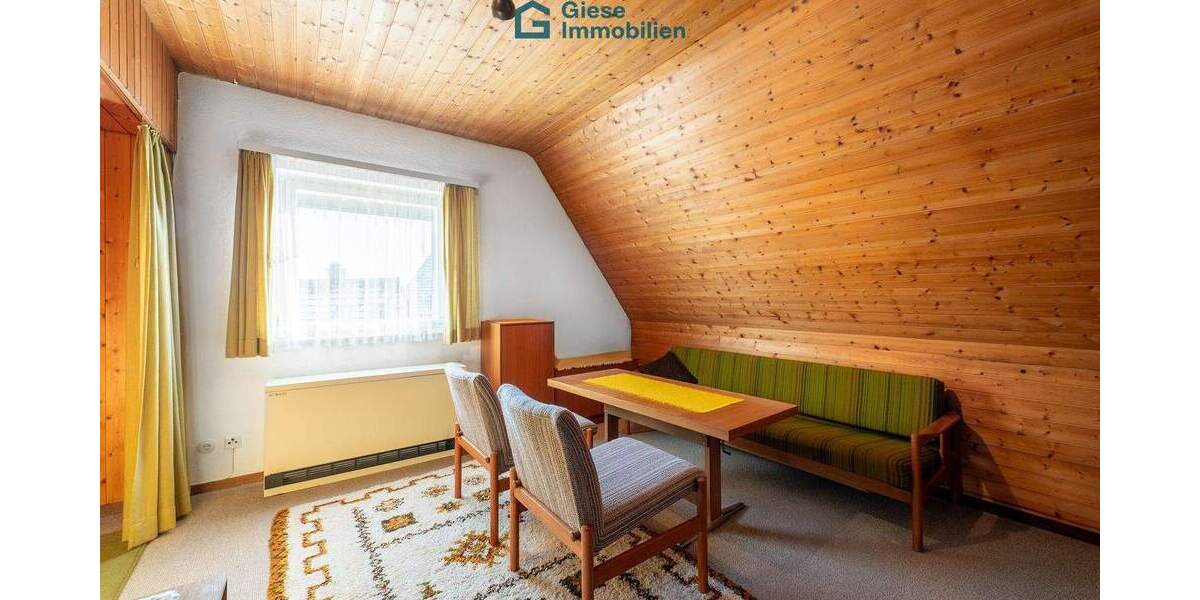 Mehrfamilienhaus, Wohnhaus Stuttgart Degerloch - 9 Zimmer, 140 m&sup2;, 690.000&euro; | Angebot:25685475