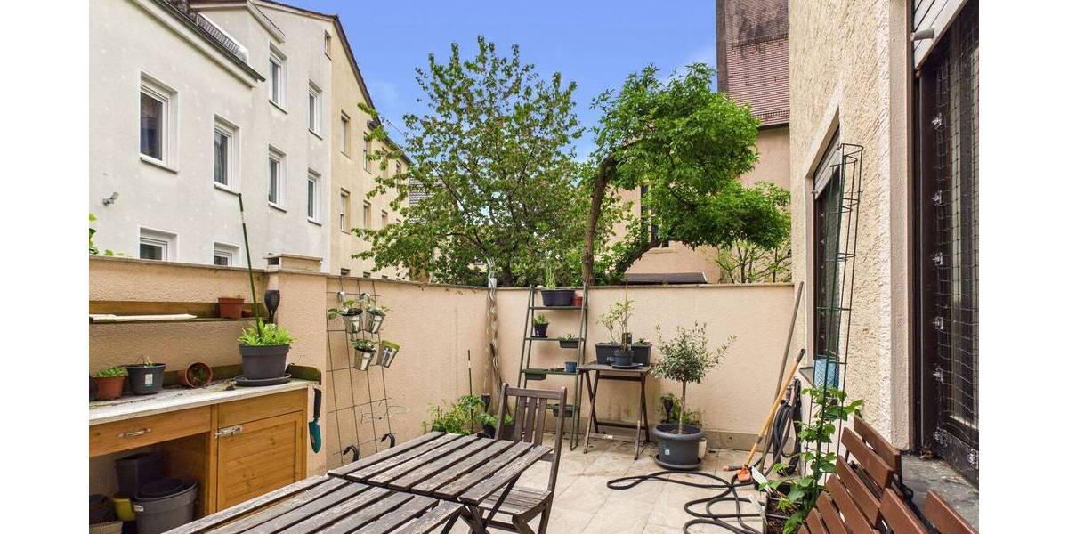 Etagenwohnung Bad-Cannstatt Bad Cannstatt - 3 Zimmer, 87 m&sup2;, 1.615&euro; | Angebot:26417581