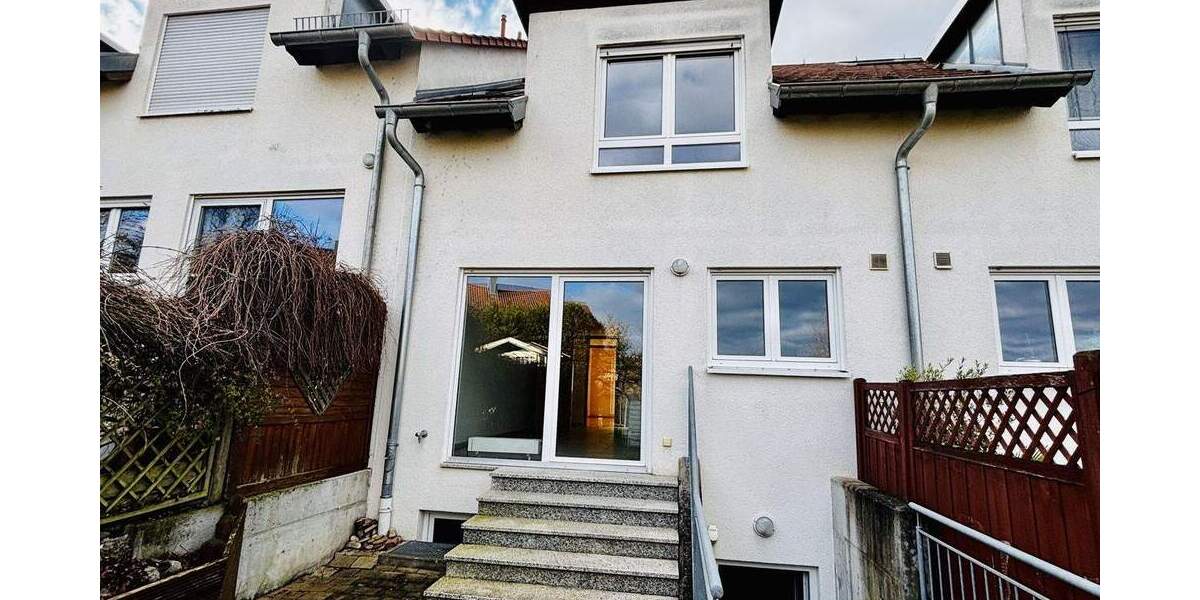 Reihenmittelhaus in Stadtrandlage nahe S-Bahn! 5 zimmer