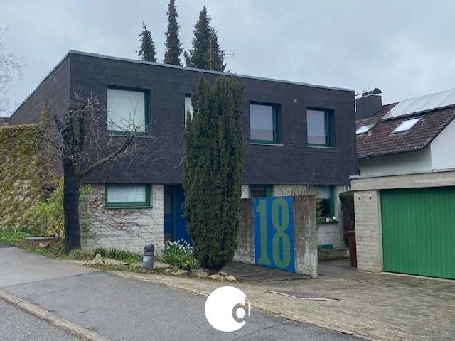 Haus zum Mieten in Filderstadt Bonlanden 2.750 € 256 m²