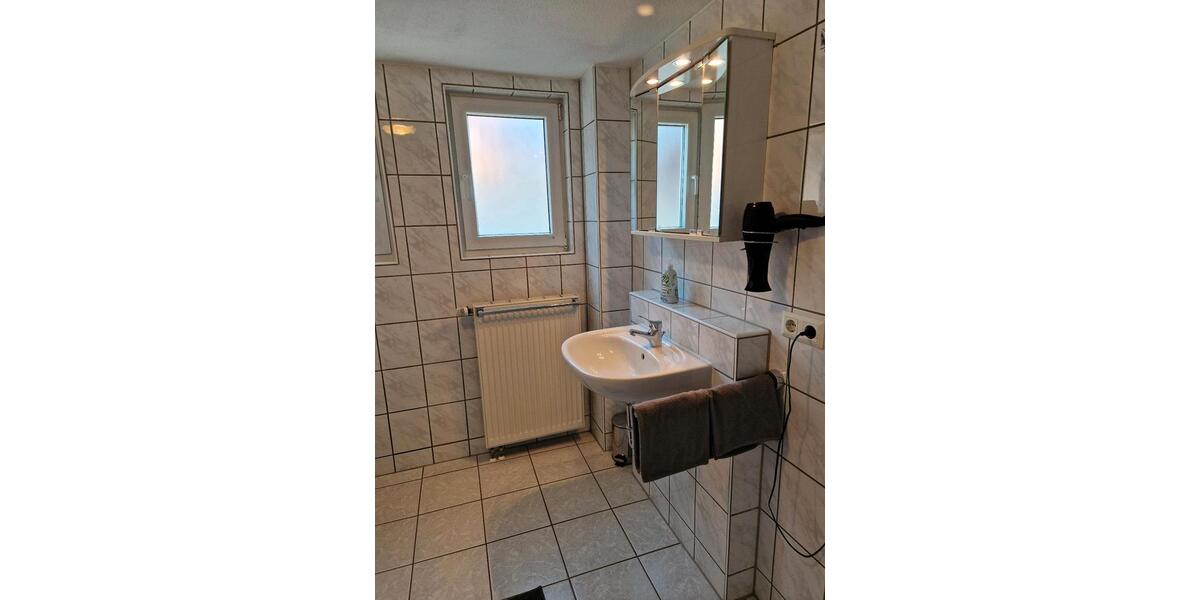 Etagenwohnung Stuttgart Sillenbuch - 2 Zimmer, 50 m&sup2;, 1.450&euro; | Angebot:26267534