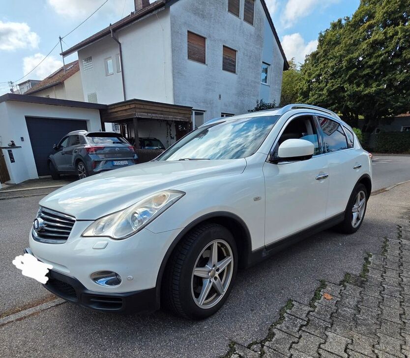 INFINITI EX30 140.000 km 11.500 € Esslingen 73732