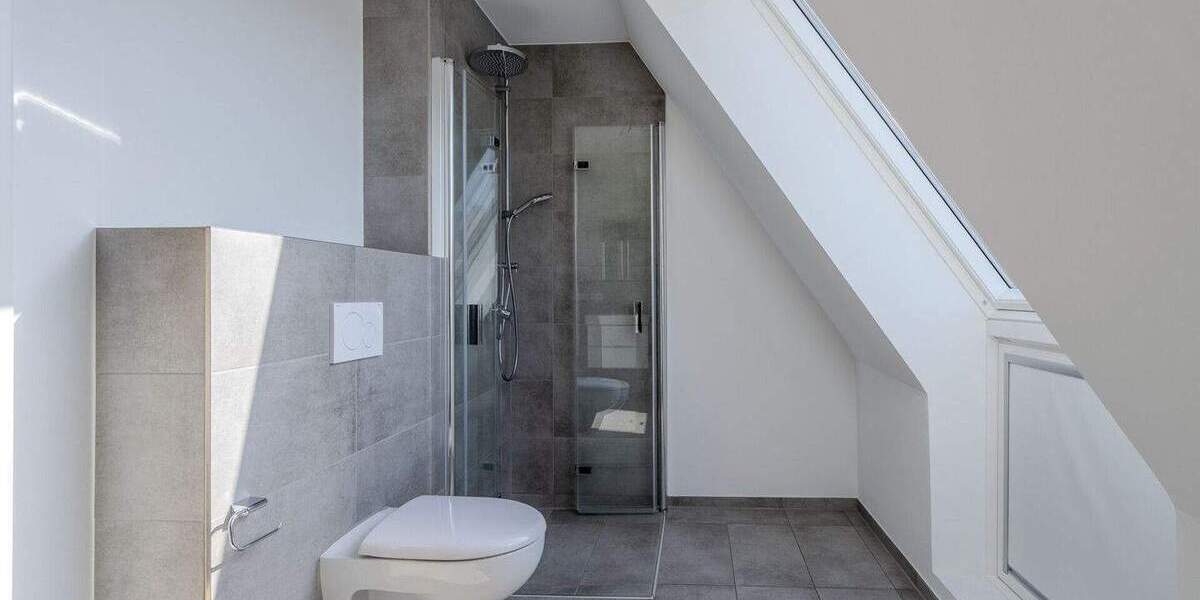 Etagenwohnung Stuttgart / Zuffenhausen Zuffenhausen - 4 Zimmer, 117 m&sup2;, 699.000&euro; | Angebot:25704192