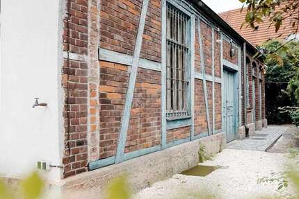 Wohnen auf Zeit in Esslingen 1.700 € 1 zimmer