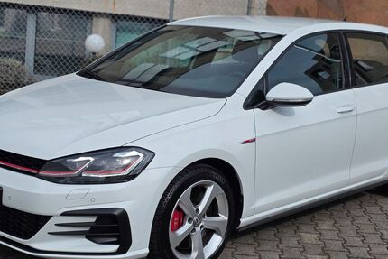 VW Golf 130.000 km 20.490 &euro; Nufringen 71154