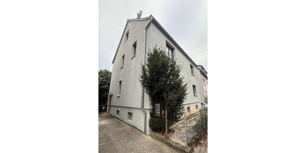 Mehrfamilienhaus, Wohnhaus Stuttgart Hedelfingen - 10 Zimmer, 195 m&sup2;, 695.000&euro; | Angebot:24651305