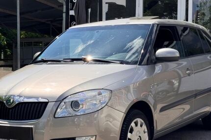 Skoda Fabia 114.500 km 5.400 &euro; Stuttgart 70329