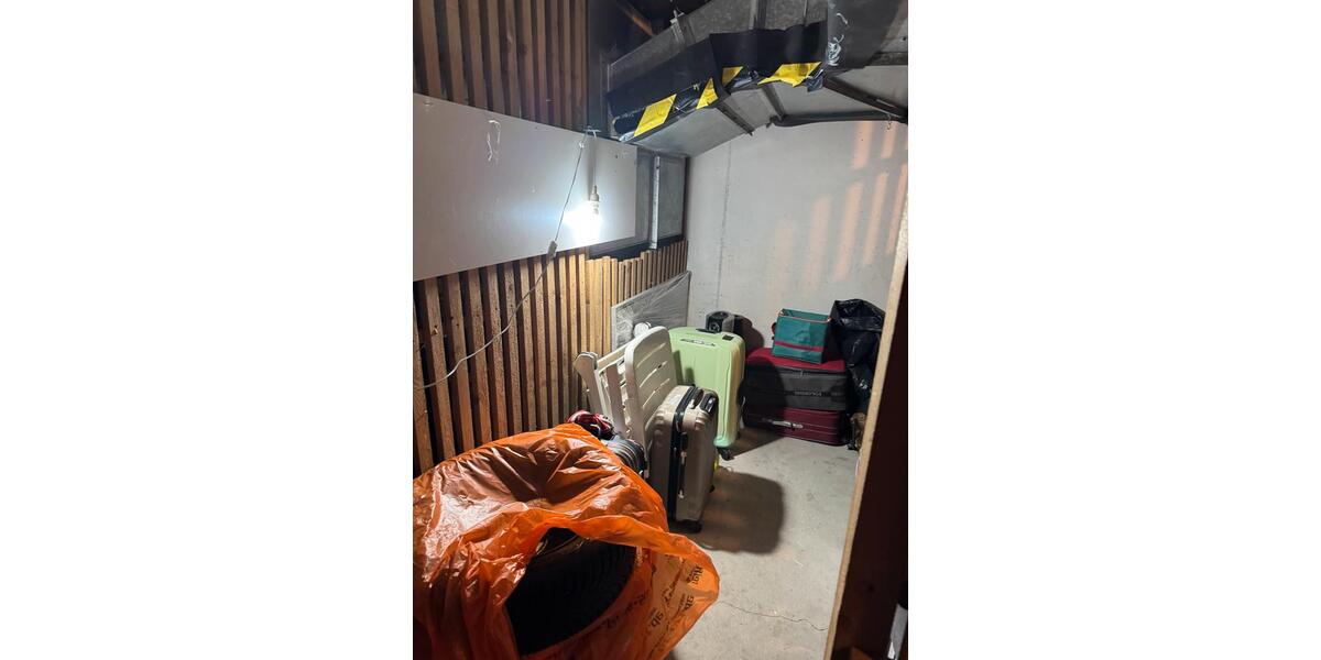 Privatverkauf: Gepflegte 2,5-Zi.-Whg. mit großem Sonnenbalkon +TG 2.5 zimmer