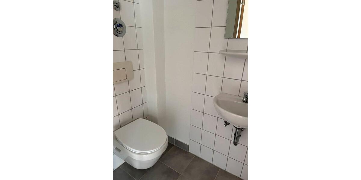 Dachgeschoßwohnung Stuttgart Sillenbuch - 2 Zimmer, 59 m&sup2;, 856&euro; | Angebot:25972425