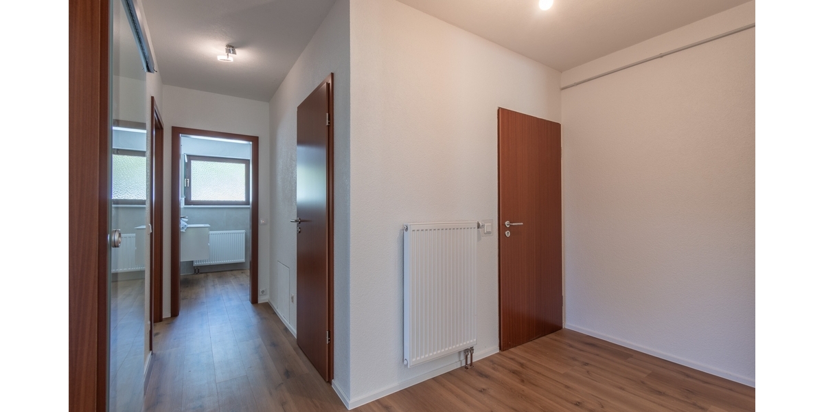 Frisch renovierte 3-Zi.-Whg. mit Terrasse und Garten in ruhiger Wohnlage *provisionsfrei* - 3- Ebersbach an der Fils | Angebot:26971854