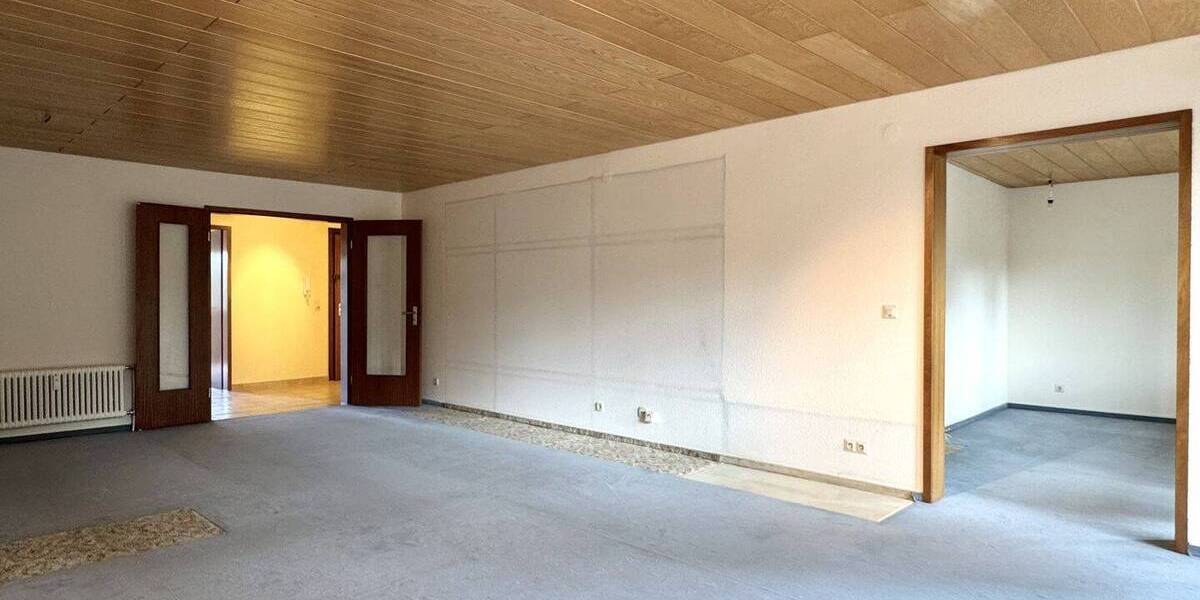 Etagenwohnung Sindelfingen Ost - 4 Zimmer, 116 m&sup2;, 359.000&euro; | Angebot:26161854