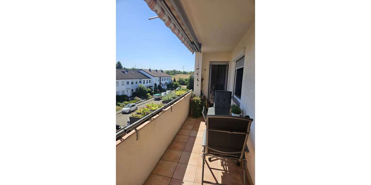 Etagenwohnung Ditzingen - 3 Zimmer, 76 m&sup2;, 245.000&euro; | Angebot:27363394