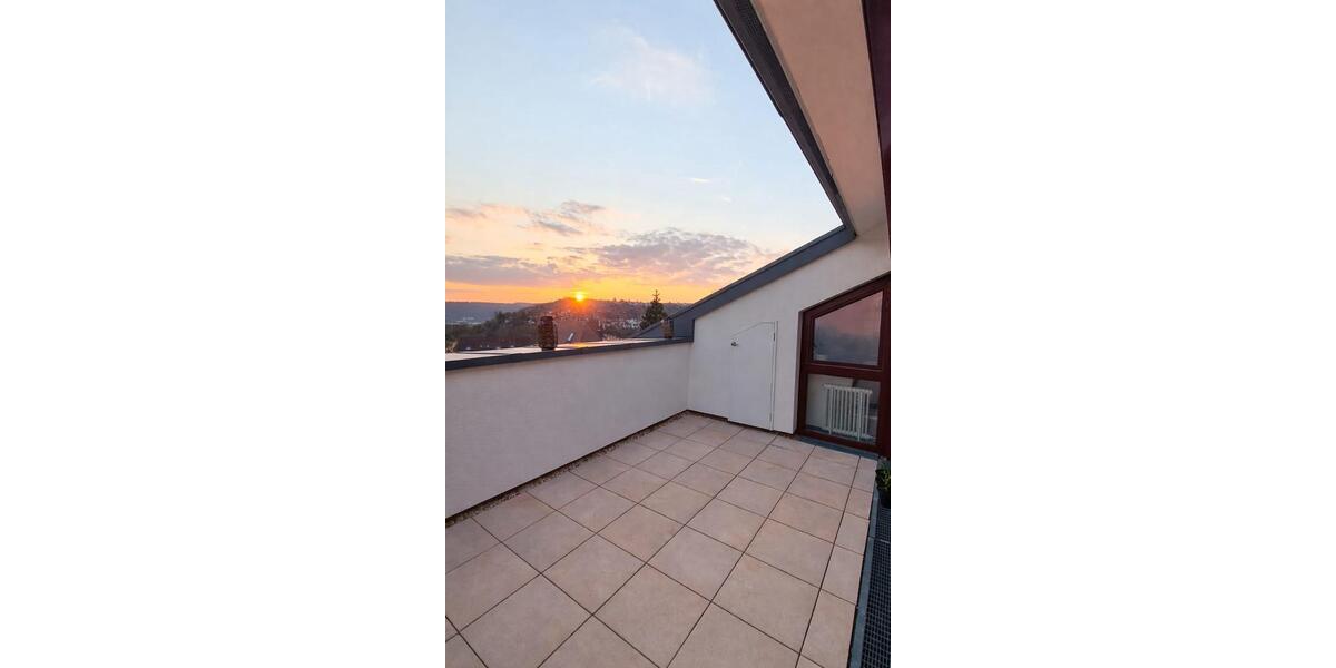 Dachgeschoßwohnung Esslingen am Neckar Hegensberg - 1.5 Zimmer, 36 m&sup2;, 178.000&euro; | Angebot:26927370