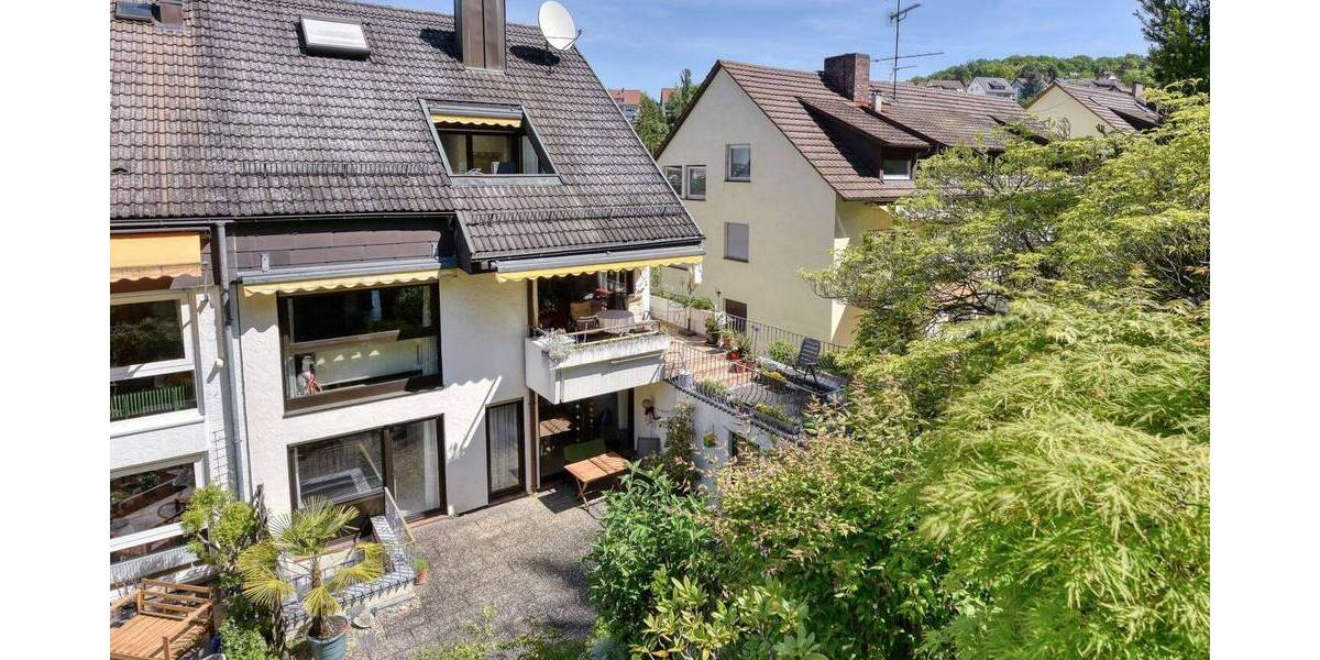 Mehrfamilienhaus, Wohnhaus Stuttgart Ost - 9 Zimmer, 256 m&sup2;, 1.200.000&euro; | Angebot:21293821