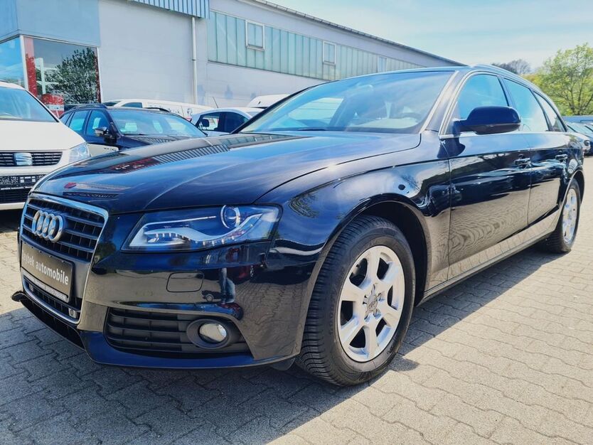 Audi A4 49.500 km 10.900 € Ebersbach an der Fils. 73061