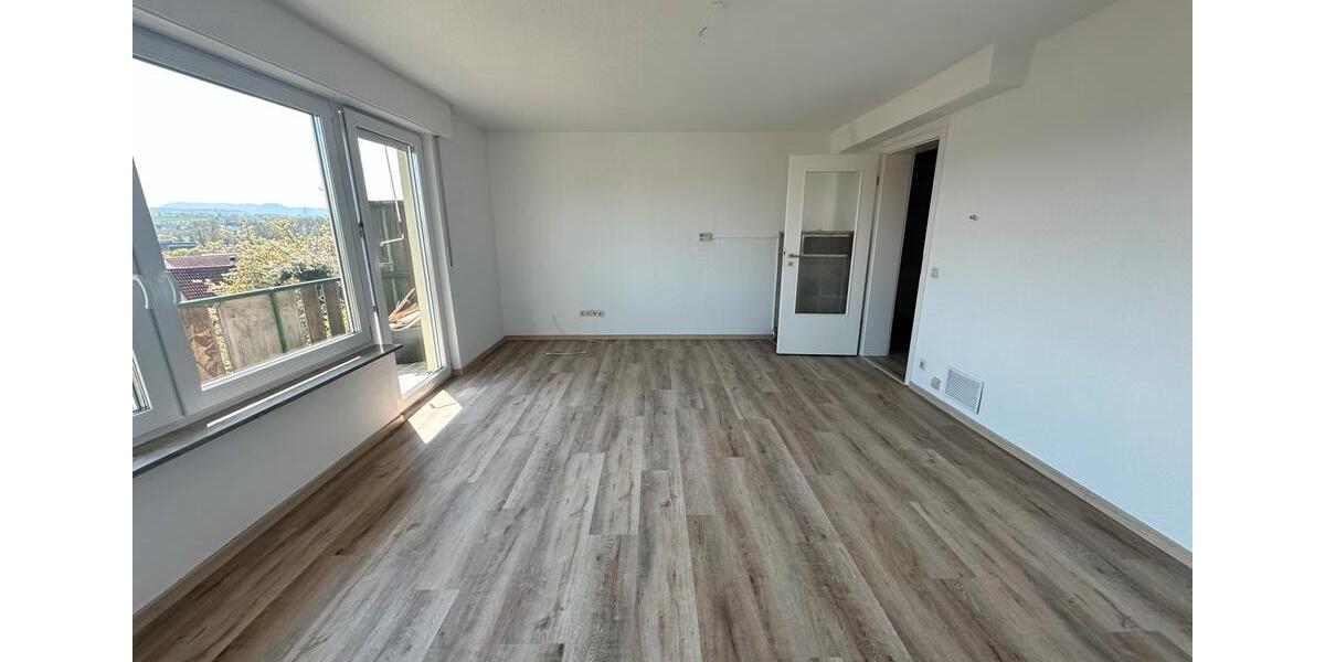 Etagenwohnung Albershausen - 3 Zimmer, 75 m&sup2;, 1.190&euro; | Angebot:26438238