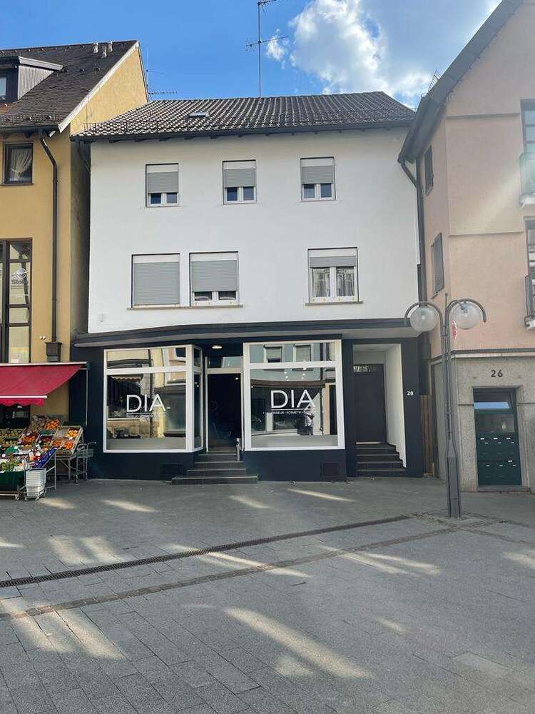 Haus zum Kaufen in Plochingen 499.000 € 349 m²