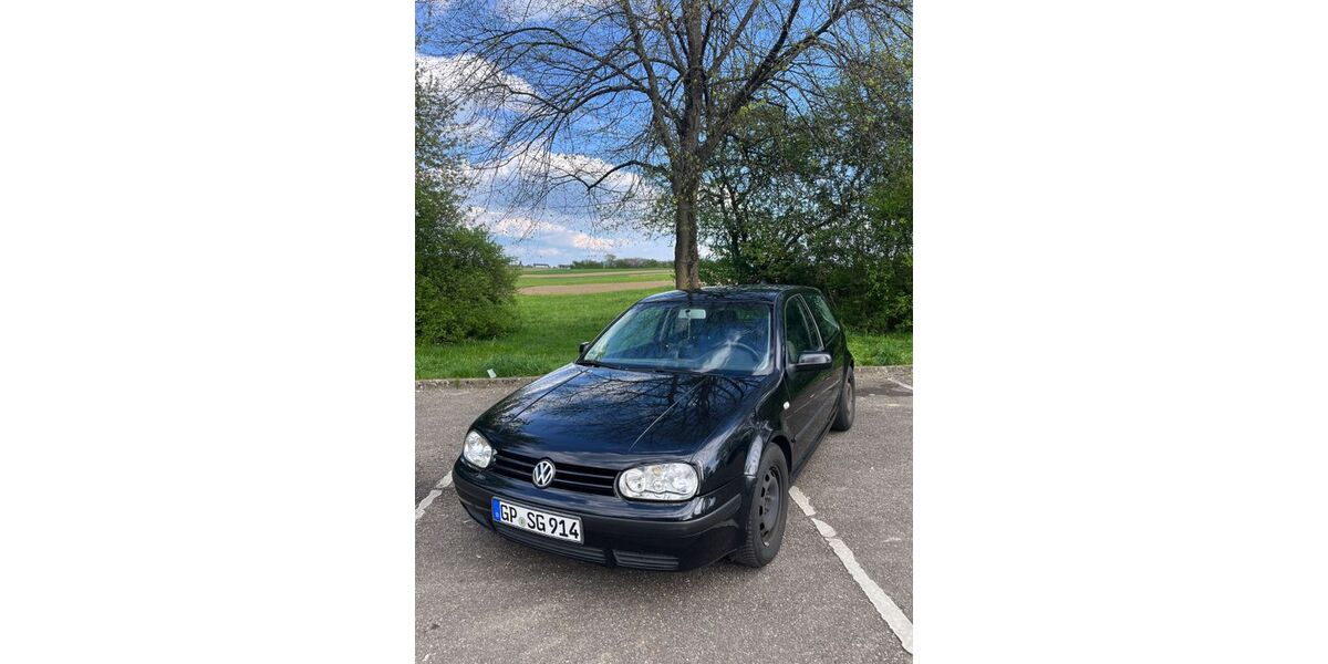 VW Golf 251.000 km 1.790 &euro; Ebersbach 73061