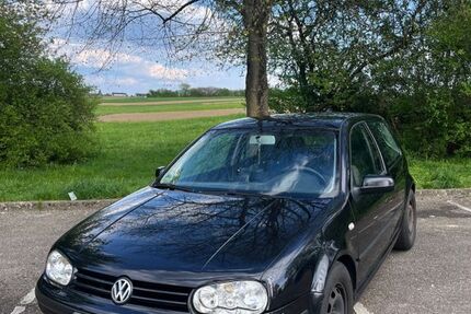 VW Golf 251.000 km 600 &euro; Ebersbach 73061