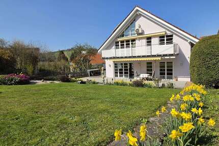 Haus Stuttgart Hedelfingen - 7 Zimmer, 263 m&sup2;, 1.380.000&euro; | Angebot:26044206