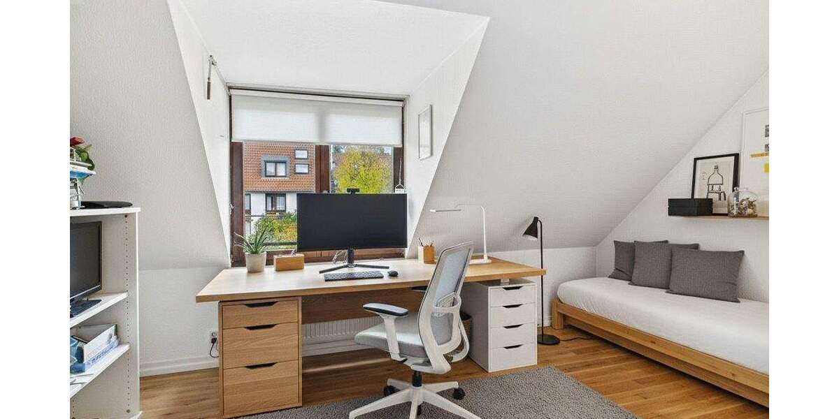 Reihenmittelhaus Stuttgart Stammheim - 5 Zimmer, 127 m&sup2;, 548.000&euro; | Angebot:25669368