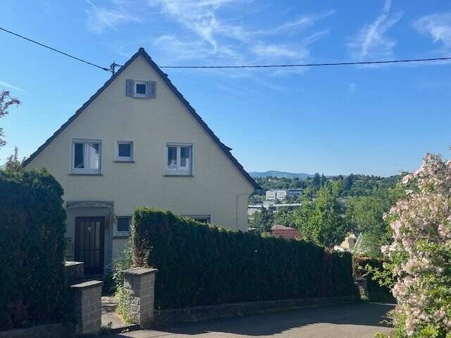 Freistehendes Einfamilienhaus mit viel Charme!