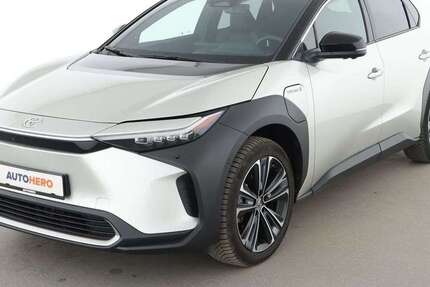 Toyota bZ4X 36.749 km 27.940 &euro; Stuttgart 70195