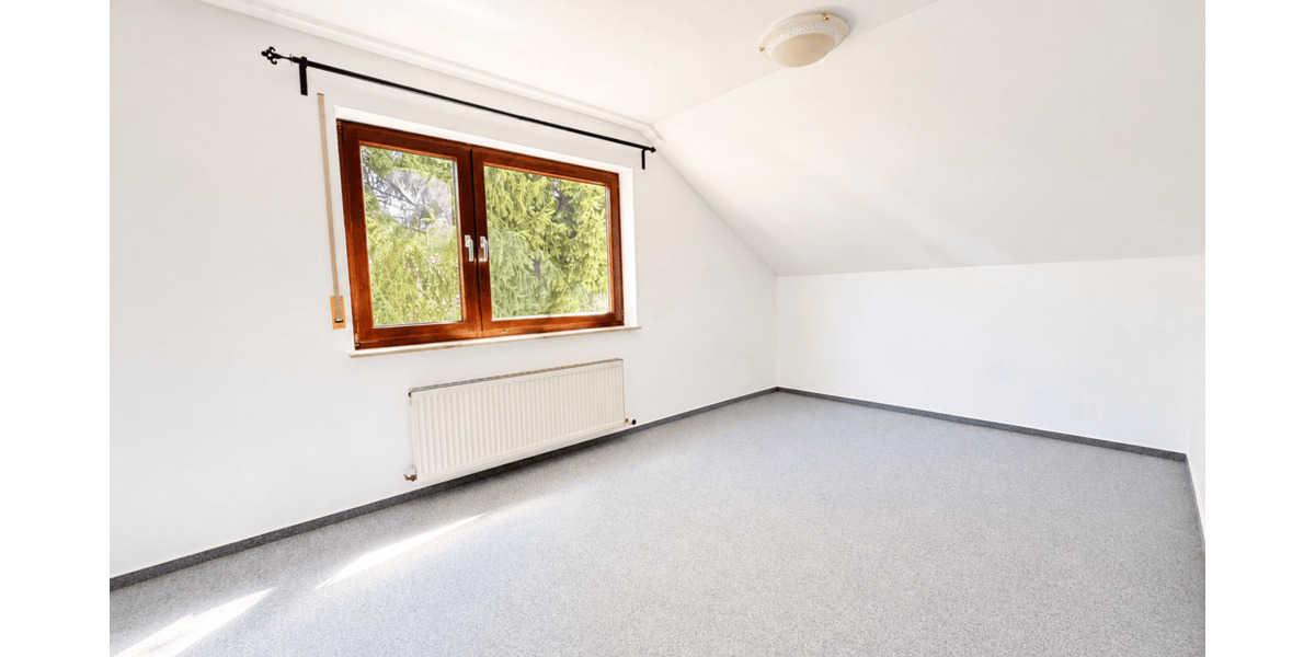 Doppelhaushälfte Sindelfingen Maichingen - 5 Zimmer, 140 m&sup2;, 695.000&euro; | Angebot:26787383