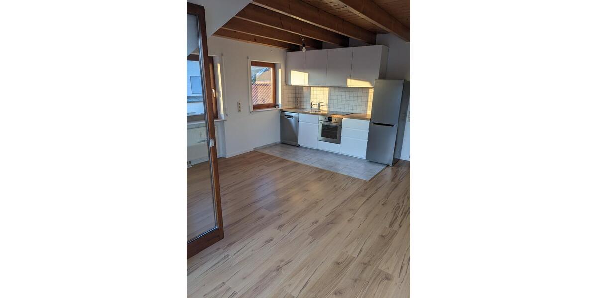 Dachgeschoßwohnung Bietigheim-Bissingen Bissingen - 3 Zimmer, 67 m&sup2;, 1.085&euro; | Angebot:26004497