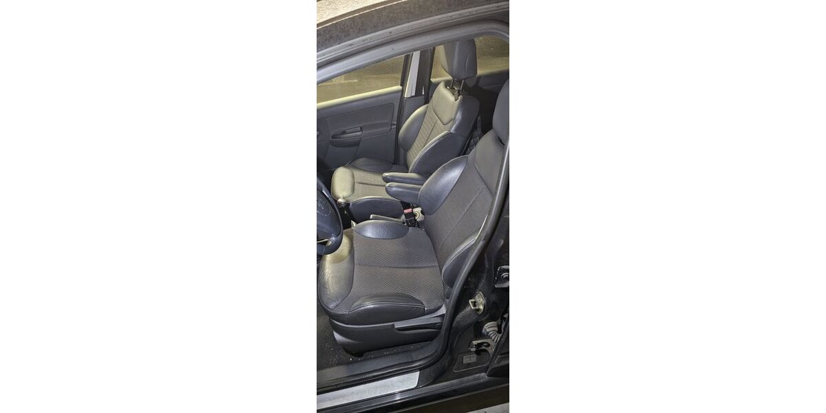 Citroen C3 180.546 km 1.300 &euro; Stuttgart 70597