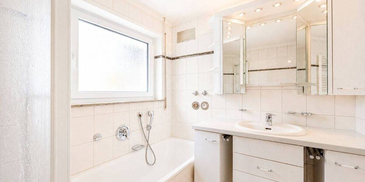 Etagenwohnung Stuttgart Kaltental - 3 Zimmer, 70 m&sup2;, 239.000&euro; | Angebot:26695315