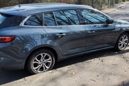 Renault Megane 90.000 km 9.500 &euro; Stuttgart 70565