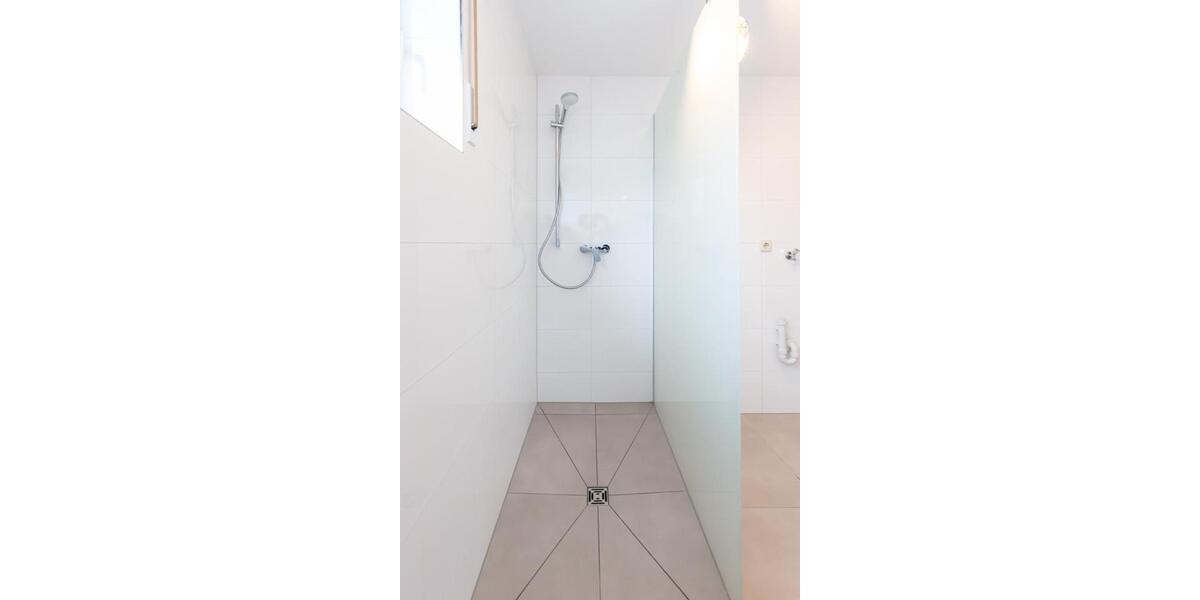 Etagenwohnung Marbach am Neckar - 2 Zimmer, 49 m&sup2;, 195.000&euro; | Angebot:24766668