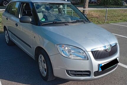 Skoda Fabia 88.000 km 3.390 &euro; Winnenden 71364
