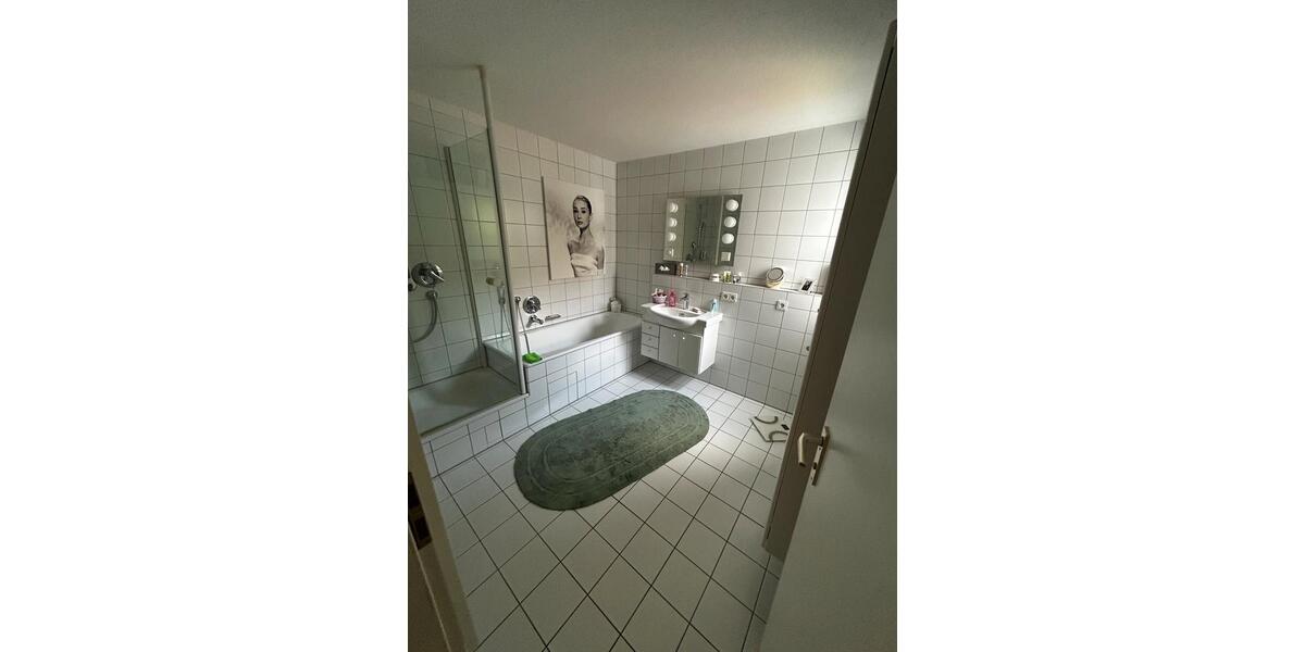 Etagenwohnung Stuttgart Degerloch - 3.5 Zimmer, 102 m&sup2;, 580.000&euro; | Angebot:26665897