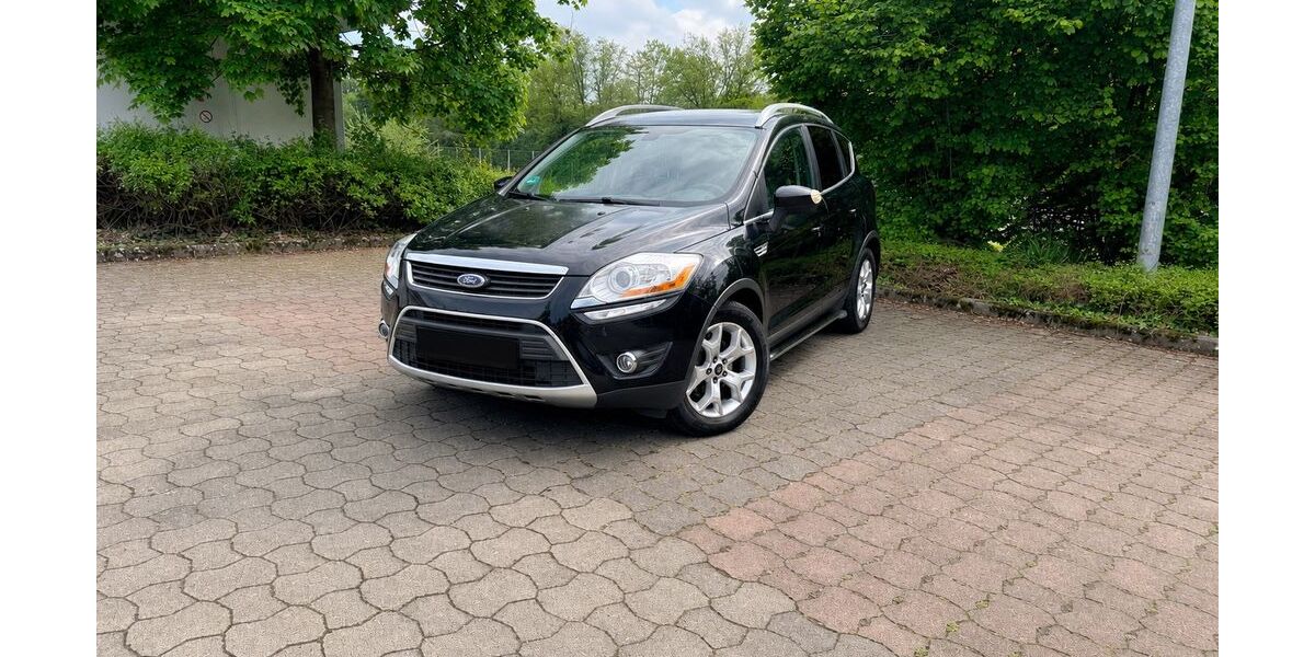Ford Kuga 145.859 km 7.500 &euro; Waiblingen 71336