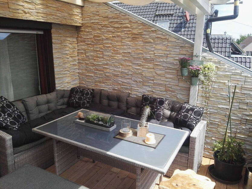 von PRIVAT kernsanierte & klimatisierte 3-Zi. Wohnung mit Dachterrasse in Filderstadt